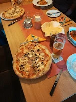 Pizza Schinken Und Champignons