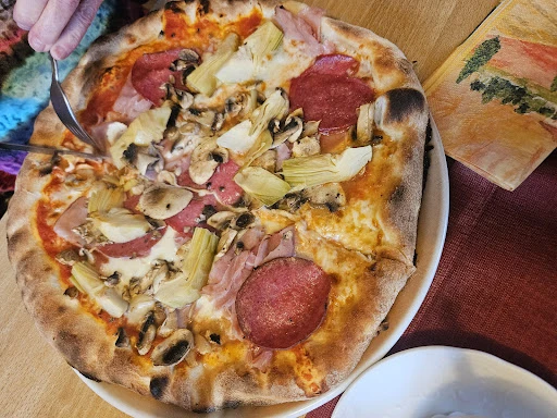 Pizzeria Deutscher Kaiser photo 10